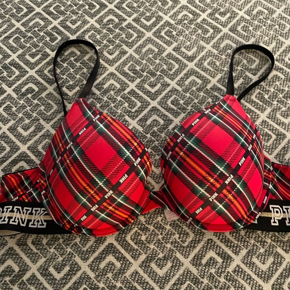 Victoria Secret 36B push up bra💖❤️💖 - Picture 1 of 6